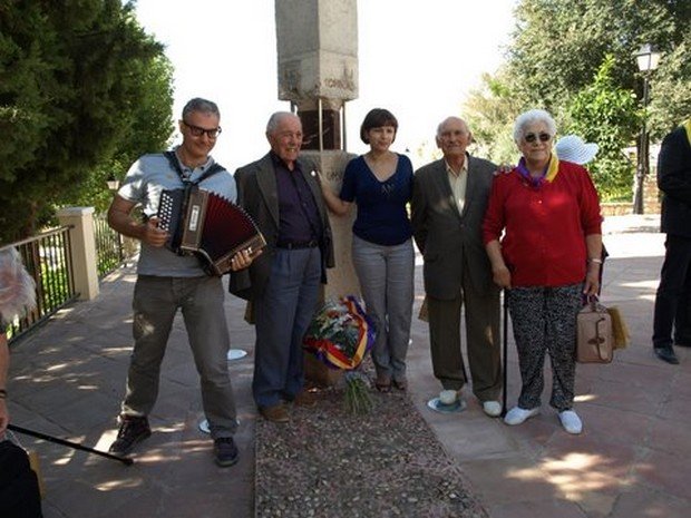 lopera 2009 - robert lample - 017